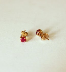 Stud Ruby Earrings .82 Carat 14k Yellow Gold