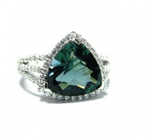 Creation Diamond: 1.Ct /Green Toumaline 4.56 Ct 18k W/g