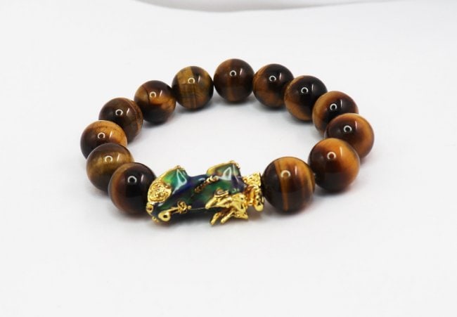 Natural Tiger Eyes /Dragon Figure Bead Bracelet (1 of 2)