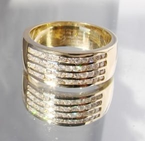 Diamond Ring 1.00 CT 14k Yellow Gold