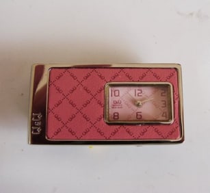 Money Clips Q&Q Quartz Water Resist Watch