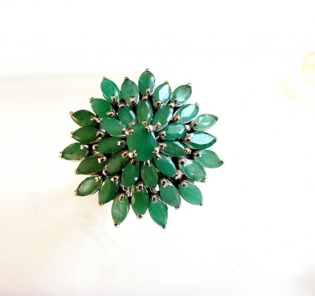 Natural Emerald Ring 8.11Ct 18k W/g Overlay: Gems Type: Natural Emerald Item: Ring-23 Pieces, Pieces, Marquise & Oval Shape Weight:8.11 Carat Clarity: SI3,I1,Color:Green,Treatment:Oiled Origin: Colombia Metal:18k White Gold Overlay 925 Silver We