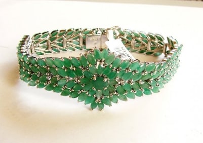 Natural Emerald Bracelet 38.15Ct 18k W/g Overlay