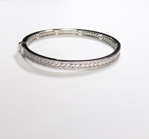Creation Diamond Bangle 15.25Ct 18k W/g Overlay