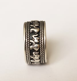 Men Caved Elephant Ring Size 12.5/925 Sliver