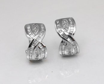 Stunning Diamond Earrings 1.38 Carat 14k W/g