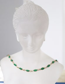 Jade Necklace 11.02Ct 14k Y/g