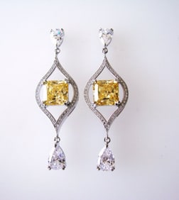 Creation Daimond Fancy Yellow Ear 15.90Ct 18k W/g Over