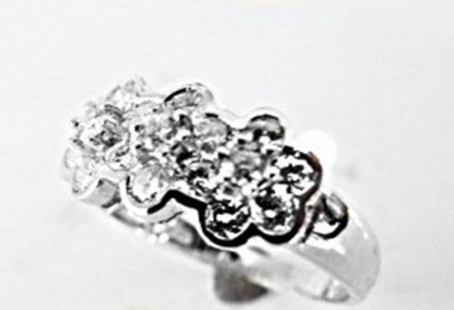 Rosita Design Diamond Ring 1.00 Carat 14k W/g: Gem Type: Natural Diamond Item: Rings-Diamonds 20 Pieces Round Brilliant Weight:1.00 Carat-Clarity: VS2,Color:F,Treatment:None Metal: 14k white gold-Weight: 4.30 grm Size:7-Thickness:2-3 mm Style: Thr