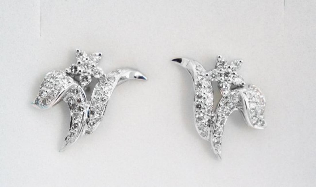 Stunning Diamond Earrings 1.25 Carat 18k W/g (1 of 4)