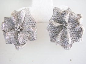 Ceartion Diamond Earring 9.60Ct 18k W/g Overlay: Gem Type: Creation Diamond High Quality Item Item: Earrings-Weight: 9.60 carat Clarity: VVS1-Color F Setting name: Micro Pave-Twoton Color Metal: 18k White gold overlay of 925 silver Weight: 34grams-C