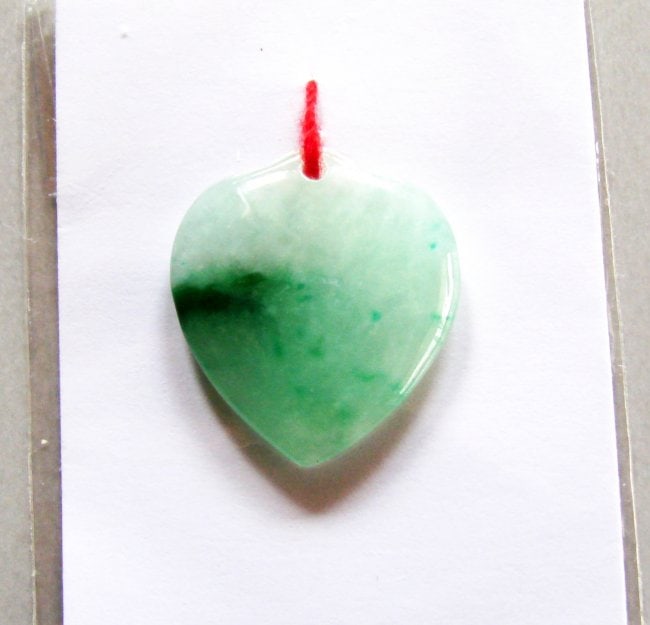 Heart Shape Pendant Natural Jadeite Jade Grade A (1 of 4)