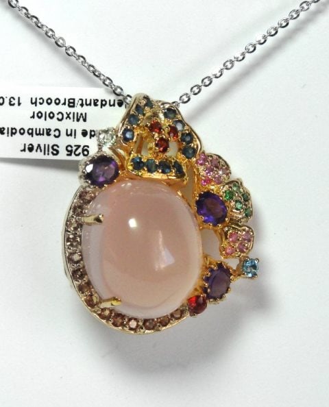 Natural Gems Multicolor Pendant /Brooch 26.35Ct 18k W/g: Gems Type: Natural Amethyst, Sapphire, Rose quart Item: Pendant/Brooch Pin Rose Quart : 23.12 carat Cabochon 20x16x12mm Clarity: Transparent, Color: Light Pink, Treatment: none Origin: Brazil Clarity: