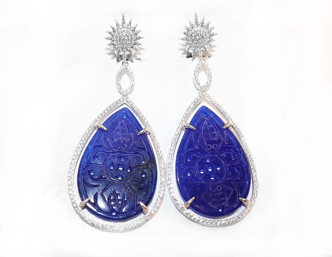 Creation Diamond 2.54CT/Carved Jade Earring/18k W/g: Item: Earrings/Length: 3 inches / Width: 30mm Gem Type: Creation Diamond/ Blue Jade White Stone: 2.54 Carat round brilliant Clarity: VS1 Color: G 2 Carved Blue Jade, Weight: 26.8 Carat Pear Shaped Gra
