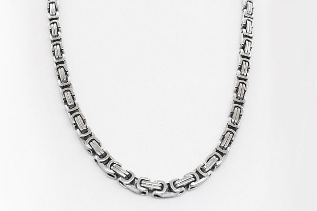 Man's Stainless Steel Byzantien Chain (1 of 3)