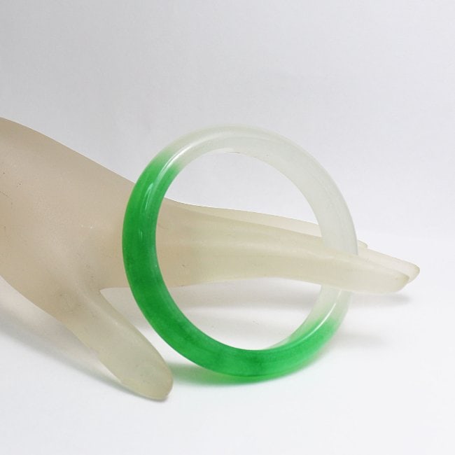 Natural Translucent Solid Green/Creamy Chinese Jade: Gem Type: Natural Translucent Solid Chinese Jade Grade: B Item: Jade Bangle, Size 6 Outer Diameter: 72 mm Inter Diameter: 58 mm Width: 11.5 Thickness:7.7 mm Weight 39.19 Treated: Untreated 