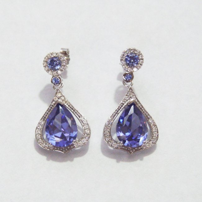 Creation Diamond/Tanzanite Earrings 16.707Ct 18k W/g (1 of 1)