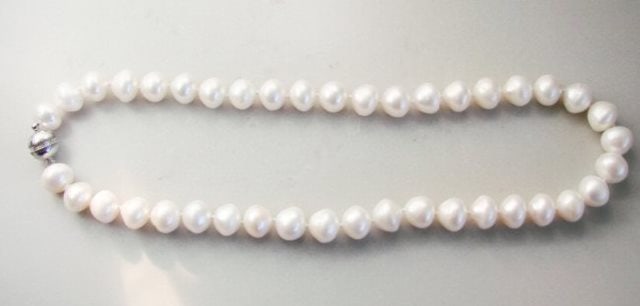Beautiful Culture Pearl 11mm Necklace 17" (1 of 3)