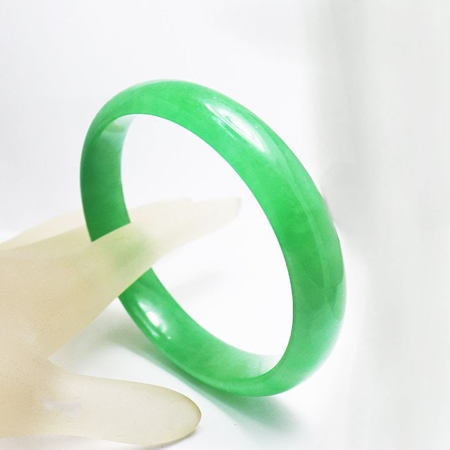 Translucent Solid Green Chinese Jade Bangle Size: 7.5 - 2