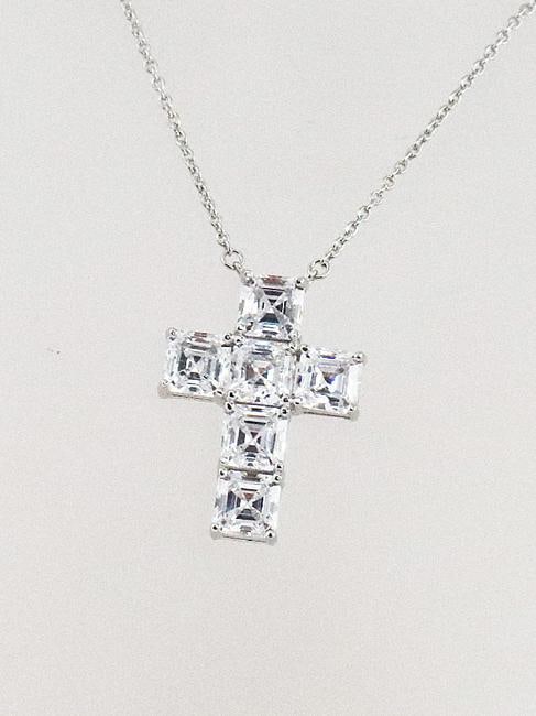 Cross Necklace Creation, Diamond 3.05 CT 18 K W/g Overlays 925: Gem Type: Creation, Diamond Item: Necklace Weight: 3.05 CT princess cut, Clarity: VS1, Color: F Length: 18. Inches Pendant: Size 12x6mm Metal: 4.01 grams 18k white gold overlay 925 silver Condition: N