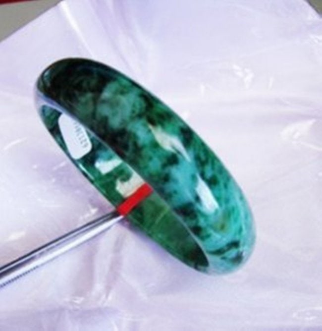 Natural Jadeite Jade Certif Bangle Grade: A Size 7.5 (1 of 5)