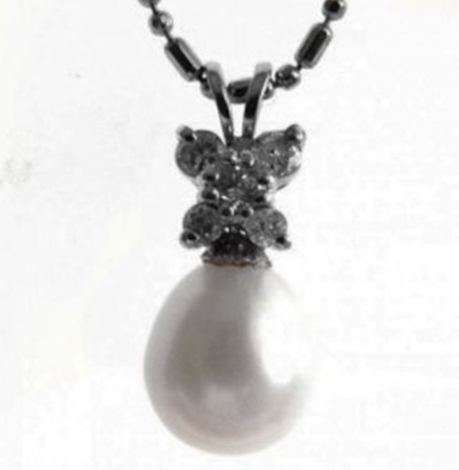 Culture Pearl-Diamond Butterfly Pendant.27Ct 14k W/g (1 of 3)