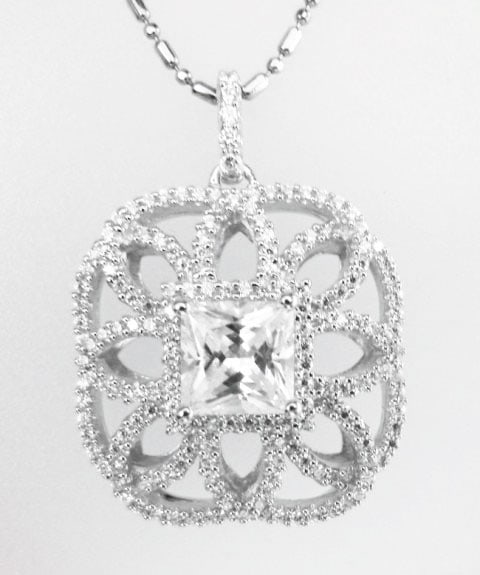 Pendant Diamonds Creation 4.05ct 18k W/g Overlay: Gem Type: Diamonds Creation High Quality Quantity: 1 Item: Pendants Center Princess Cut Weight: 2.00 carat (Clarity: VVS1, Color D-E) Diamond Creation Round Brilliant Weight: 2.05 Carat (Clarity