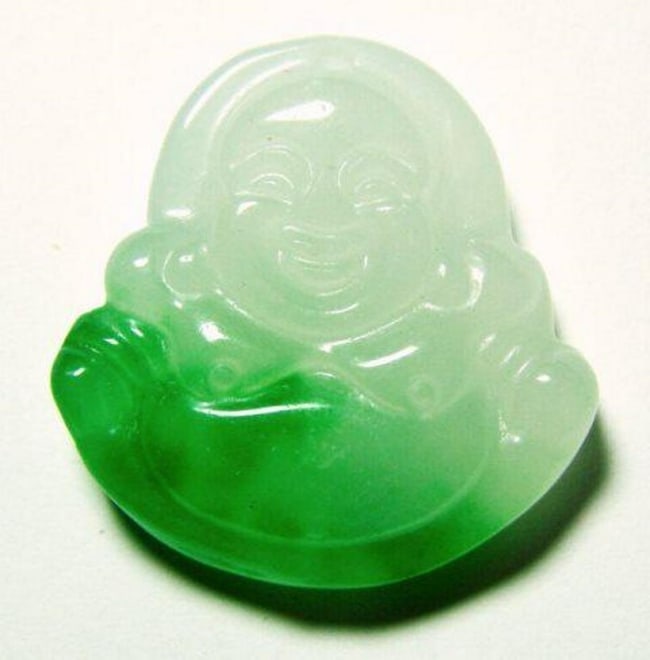 Natural Jadeite Jade Buddha Figurine Pendants Grade: B: Gems: Natural Jadeite Jade Item Type: Pendant Design Caving Faces and Smooth Back Side Grade: B Origin: China (Mainland) Color: Green and White Weight:10.24 grams Size: H 30 x W 30 mm Thickness