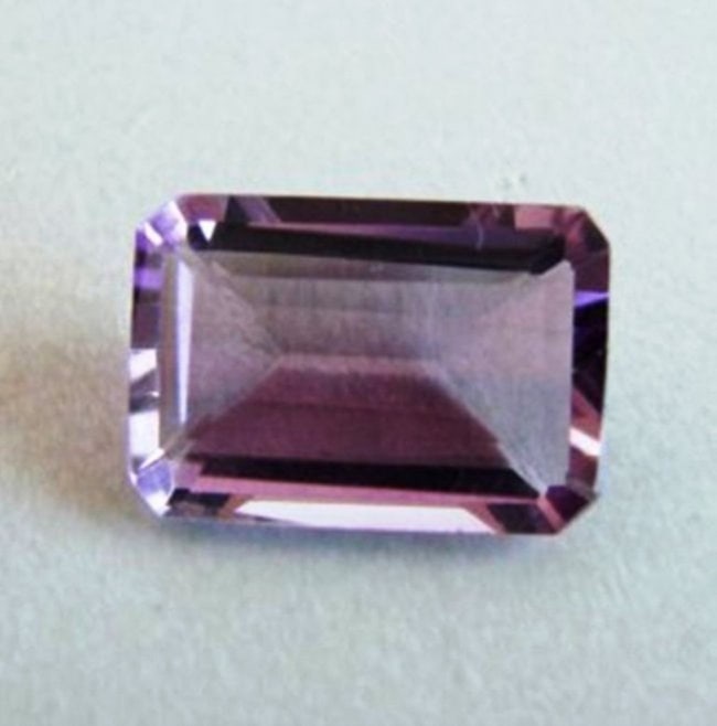 Natural Amethyst Cushion 7.22Ct 15.5x10.6x5.7mm (1 of 2)