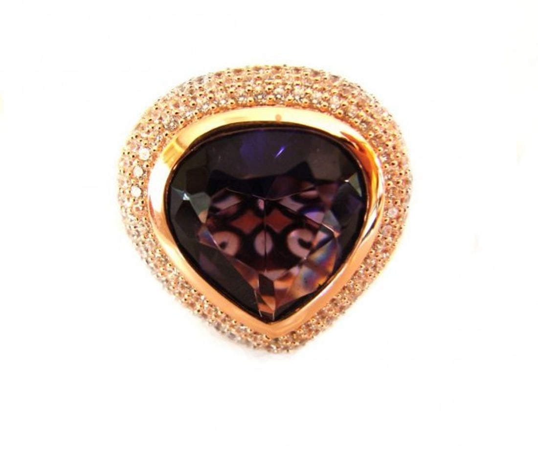 Creation Diamond Amethyst Ring 8.58Ct 18k R/g Overlay: Creation Diamonds and Amethyst high quality Item: Ring Creation Diamond Weigth: 2.80 carat Round Brilliant Clarity: VVS1, Color F Creation Amethyst Weigth: 6.78 Carat Pear Facet Clarity: VS,