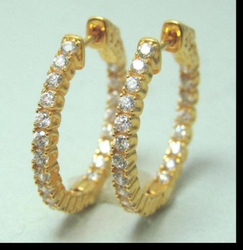 Creation Diamonds 1.12Ct Earrings 18k Y/g Overlay: Gem Type: Creation Diamond Item: Hoop Earrings Diameter: A quarter size Quantity: 1 pair Weight: 1.12 carat (Clarity: VVS1, Color D-E) Setting name: Micro Pave 18k yellow gold overlay of 925 silver 92