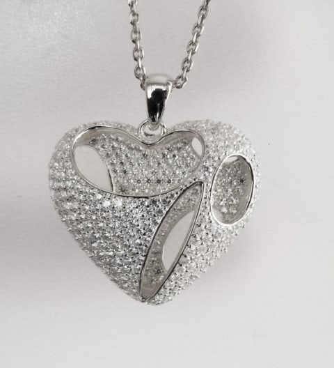 Creation Diamond Heart Pendant 2.40Ct 18k W/g Overlay: Creation Diamond Chandeliers Earrings and High Quality Item Item: Earrings Stone: 5.24 carat Round brilliant (Clarity: VVS, Color: F) Length: 2.1/4"L x 3/4"W inch Setting: Micro Pave 18k white gold ov