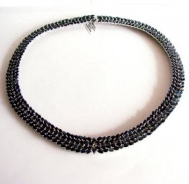 Natural Sapphire Necklace 72.30CT 18K W/G Overlay: Gem Type: Natural Blue Sapphire Marquise Shaped Qty: 1 Item: Necklace (Length: 17", Width: 3/4") Gemstones Total Weight: 72.30 Carat 482 Pieces (Size: 5x3.5x1.7mm) Clarity: Transparent Color: Midnight