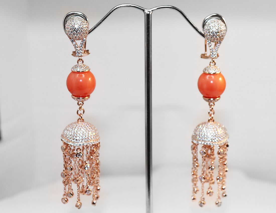 Creation Diamond/ Orange Coral Chandelier Earrings: Gem Type: Creation Diamond/ Orange Coral Item: Earrings/Length: 3 inches, Width: 15mm White Stone: 3.57 Carat round brilliant Clarity: VS1 Color: G Red Coral, Size: 12mm, Luster: Excellent, Color: Ora