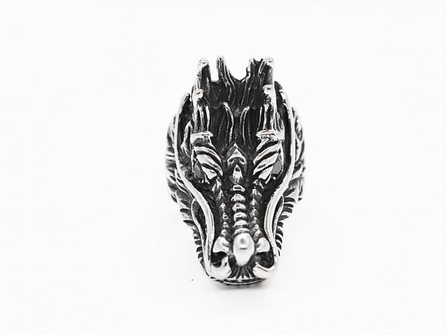 Man's Dragon Stainless Steel /Creation Black Diamond .85CT: Gem Type: Creation Black Diamond Stone: .86 Carat, Clarity: Opaque, Fancy Black Shape/Cut: Round, Marquis/ Facet Cut Face Measurement: 34 mm X 25 mm Weight: 26 grams Size: 13 Width Band: 5 mm Thicknes