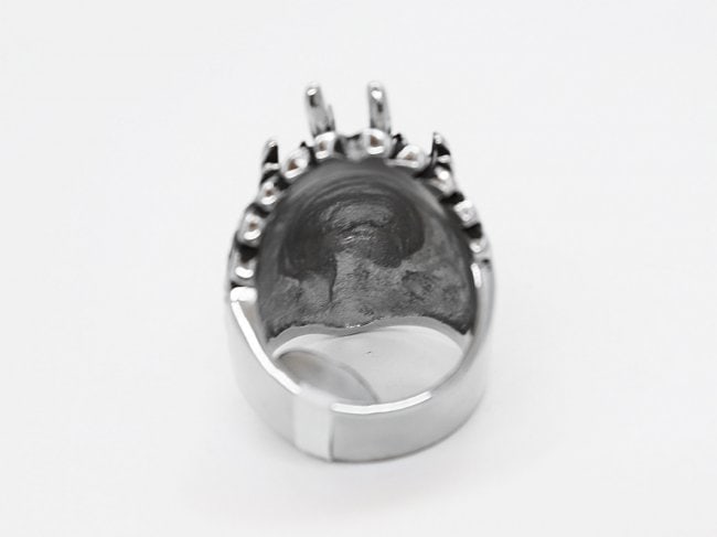 Man's Dragon Stainless Steel /Creation Black Diamond 2.05ct: Gem Type: Creation Black Diamond Stone: 2.05 Carat, Clarity: Opaque, Fancy Black Shape/Cut: Round, Marquis/ Facet Cut Face Measurement: 34 mm X 25 mm Weight: 42 grams Size: 12 Width Band: 7, Thickness
