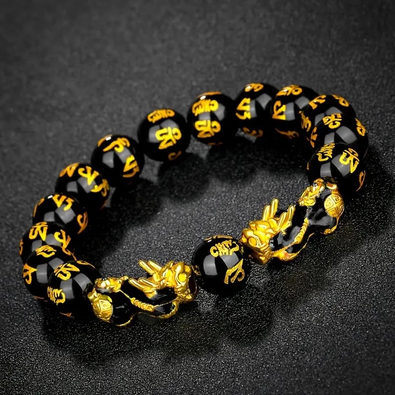 Men?s Dragon Head Onyx Beads Bracelet 18k G/P Overlay Brass: Item: Bracelet Onyx Bead: 10mm Gold Bead: Divided Size: 8-9 Metal: 18K Gold Planted Overlay Brass Color: Black/Gold String: Elastic Condition: New High-Quality Material: Made of black obsidian,