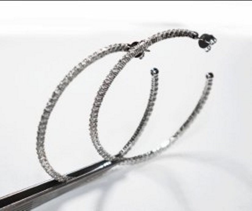 Hoop Earrings Creation, Diamond 6.05Carat 18k W/G Overlay 925: Gem Type: Creation, Item: Earrings White Stone: 6.05 Carat round brilliant Clarity: Vs1, Color: F Metal: 18k white gold overlay 925, Weight: 11.15 grams Style: Hoop Dimeter: 2. niche Backing: Post <