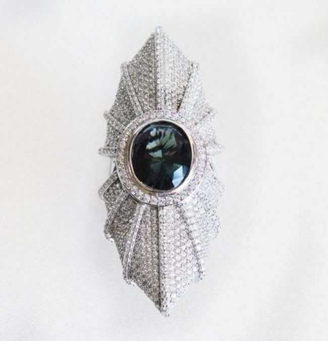 Creation Diamond/Tourmaline 15.95Ct 18K W/g Overlay: Creation Diamond/Green Tourmaline Ring High Quality Creation Diamond: 7.15 Carat Round Brilliant Clarity: VVS, Color: F Green Tourmalinet: 8.80 Carat Oval Facet Clarity: VS1 Color: Violet Setting: