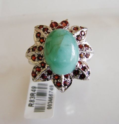 Green Chrysoprase-Garnet Ring 9.82Ct 18k W/g Overlay