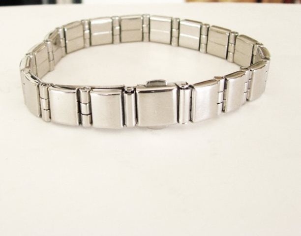 Men Bracelet Stainless Steel Design Rolex Style: Men Bracelet Stainless Steel Design Rolex Style Made In Italian High Quality Item Weight:45.60 grams Wight: 10.3 mm,Size 8.1/2"inch Gander: Men /Good for a gift to Lover (This item Ready Ship in Two