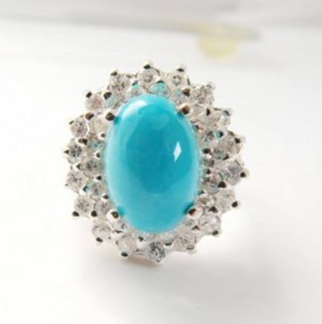 Natural Turquoise Diamond Ring 5.22Ct 14k W/g: Gem Type: Natural Cabochon Turquoise and Diamond Item: Ring Quantity: 1 Ring face diameter: 17x18.5mm Diamond 36 Pieces: 1.62 carat round shape brilliant Clarity: SI2, Color: H Turquoise: 3.60 carat