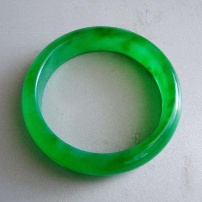 Natural Jadeite Jade Bangle Grade A Size: 7.5 (1 of 4)