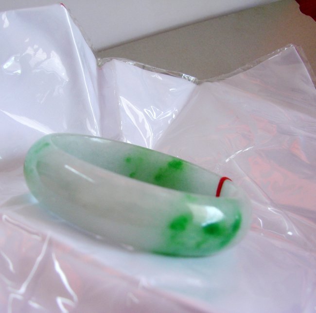 Natural Jadeite Jade Bangle Grade A Size: 7 (1 of 5)