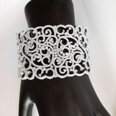 Creation Diamond Clips Bangle 9.87Ct 18k W/g Overlay (1 of 8)