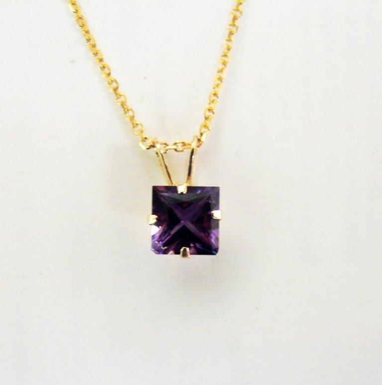 Pendant Amethyst Princess Cut 1.10Ct 14k Y/g (1 of 3)