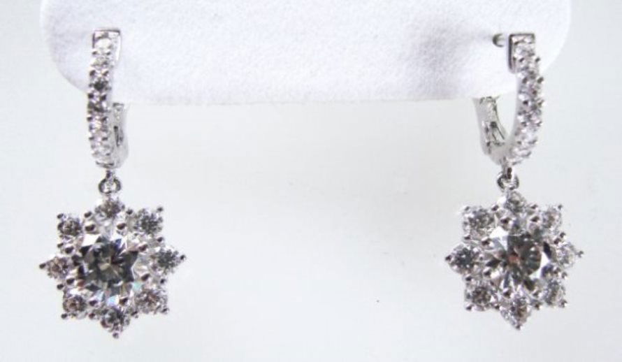 Earrings Creation Diamond3.85Ct 18k W/g Overlay (1 of 4)