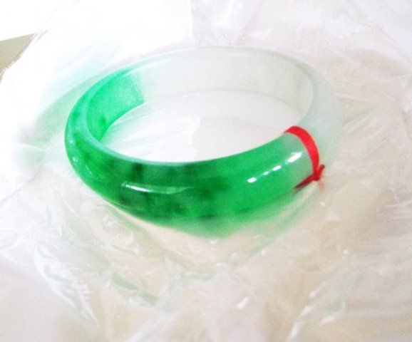 Natural  Chinese Jadeite Jade Bangle Grade B Size:7.5 (1 of 2)