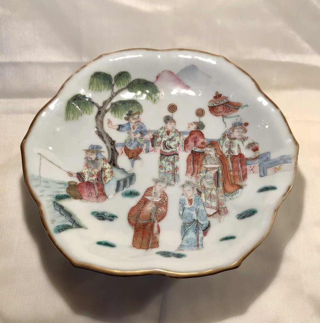 Chinese Tongzhi Fencai High-foot Bowl with Heavy Gilt Rim (1 of 8)