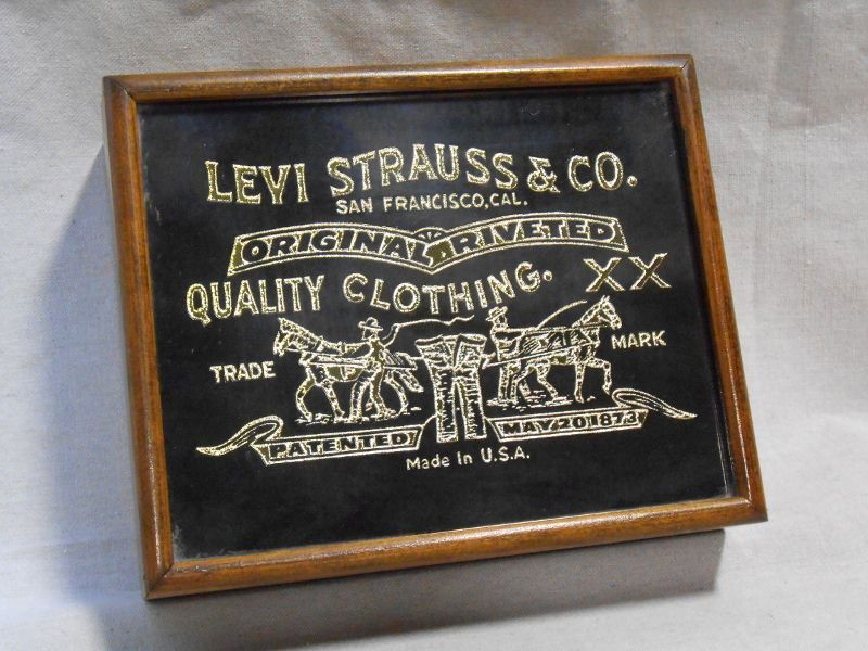 VINTAGE LEVIS STRAUSS BOX: 1970's Vintage Levis Strauss and Co. wooden mirrored trinket box.